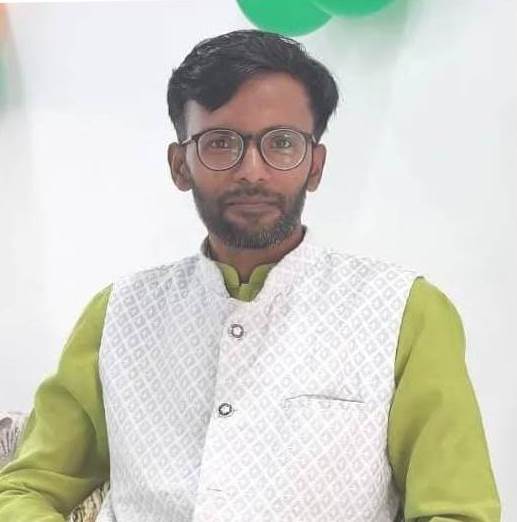 Mr. Shakti Bharatbhai Dodiya