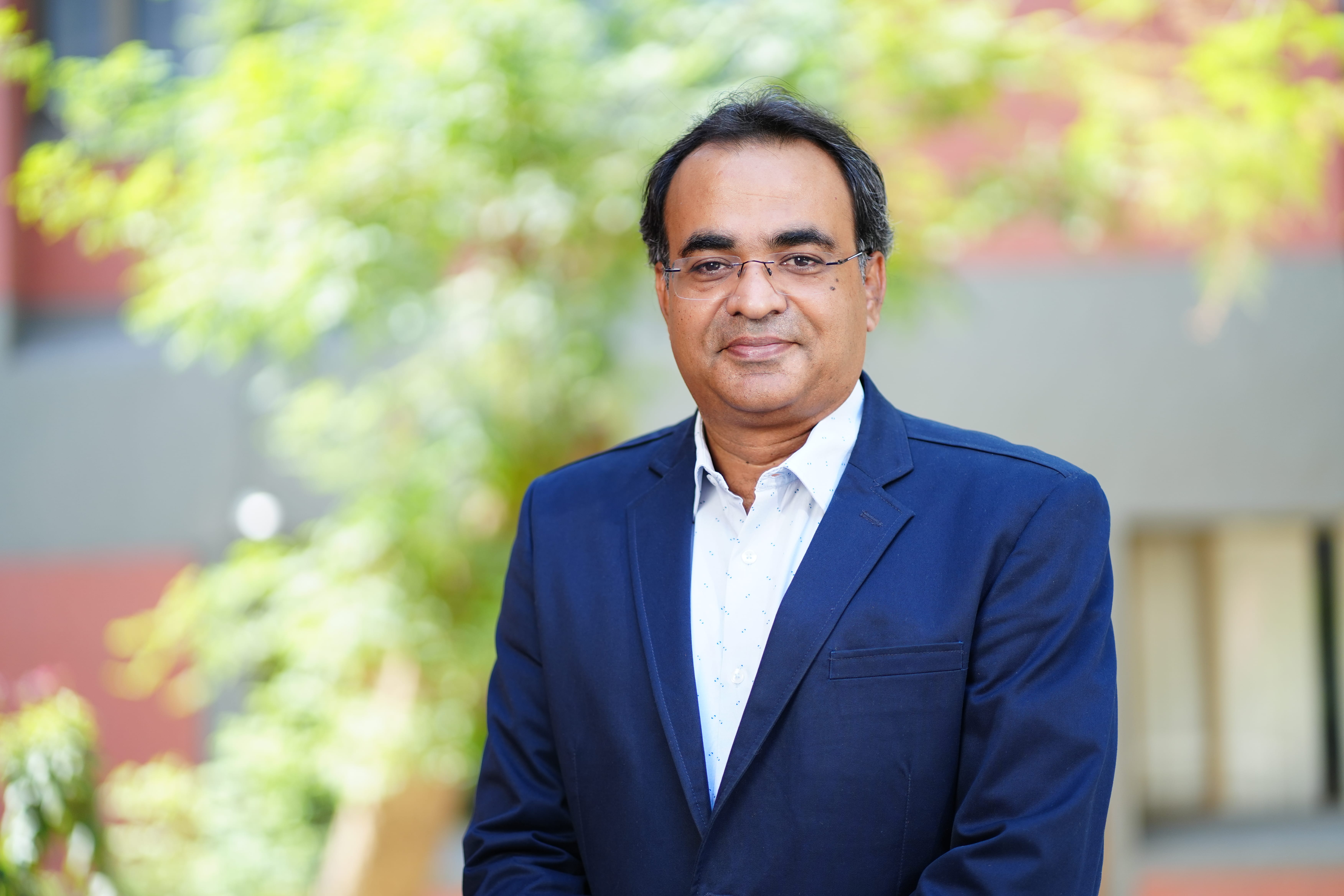 Dr. Abhinava Singh